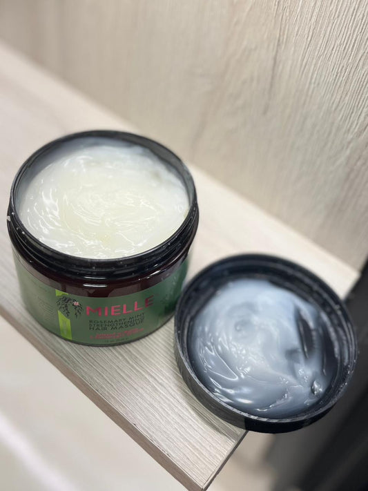 Mielle Organics Rosemary Mint Strengthening Hair Masque